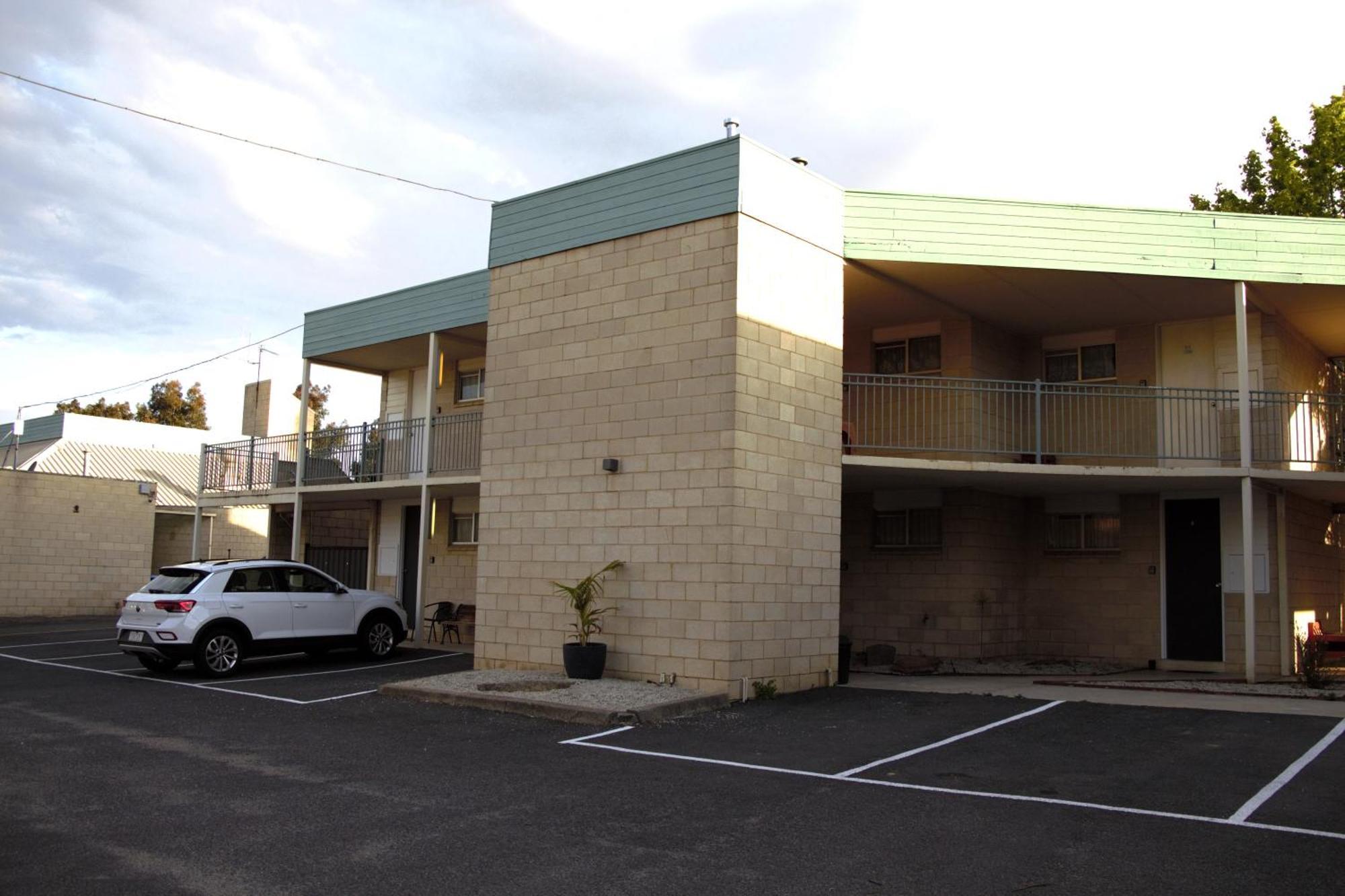 Bendigo Motor Inn Kangaroo Flat ภายนอก รูปภาพ