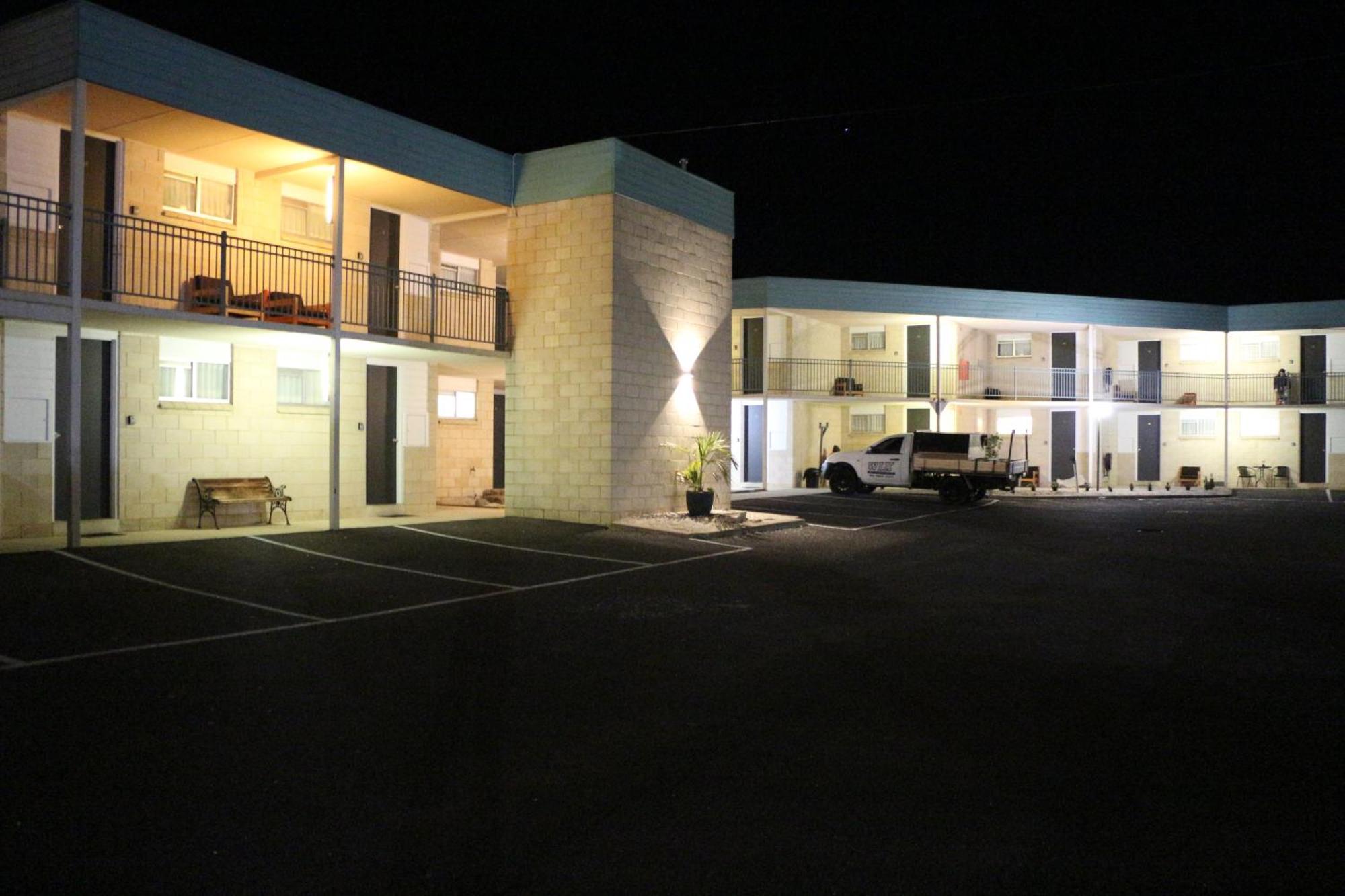 Bendigo Motor Inn Kangaroo Flat ภายนอก รูปภาพ