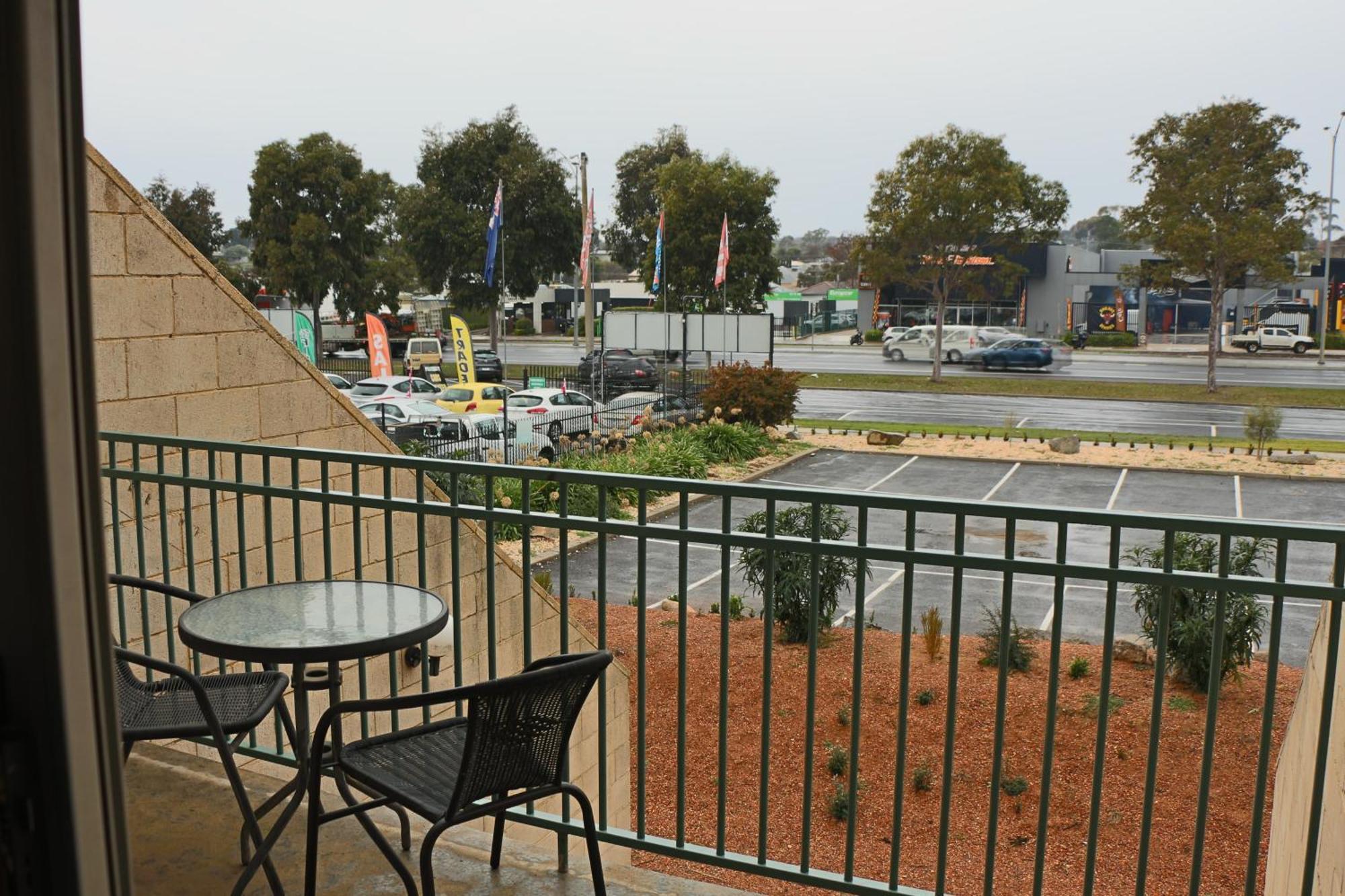 Bendigo Motor Inn Kangaroo Flat ภายนอก รูปภาพ