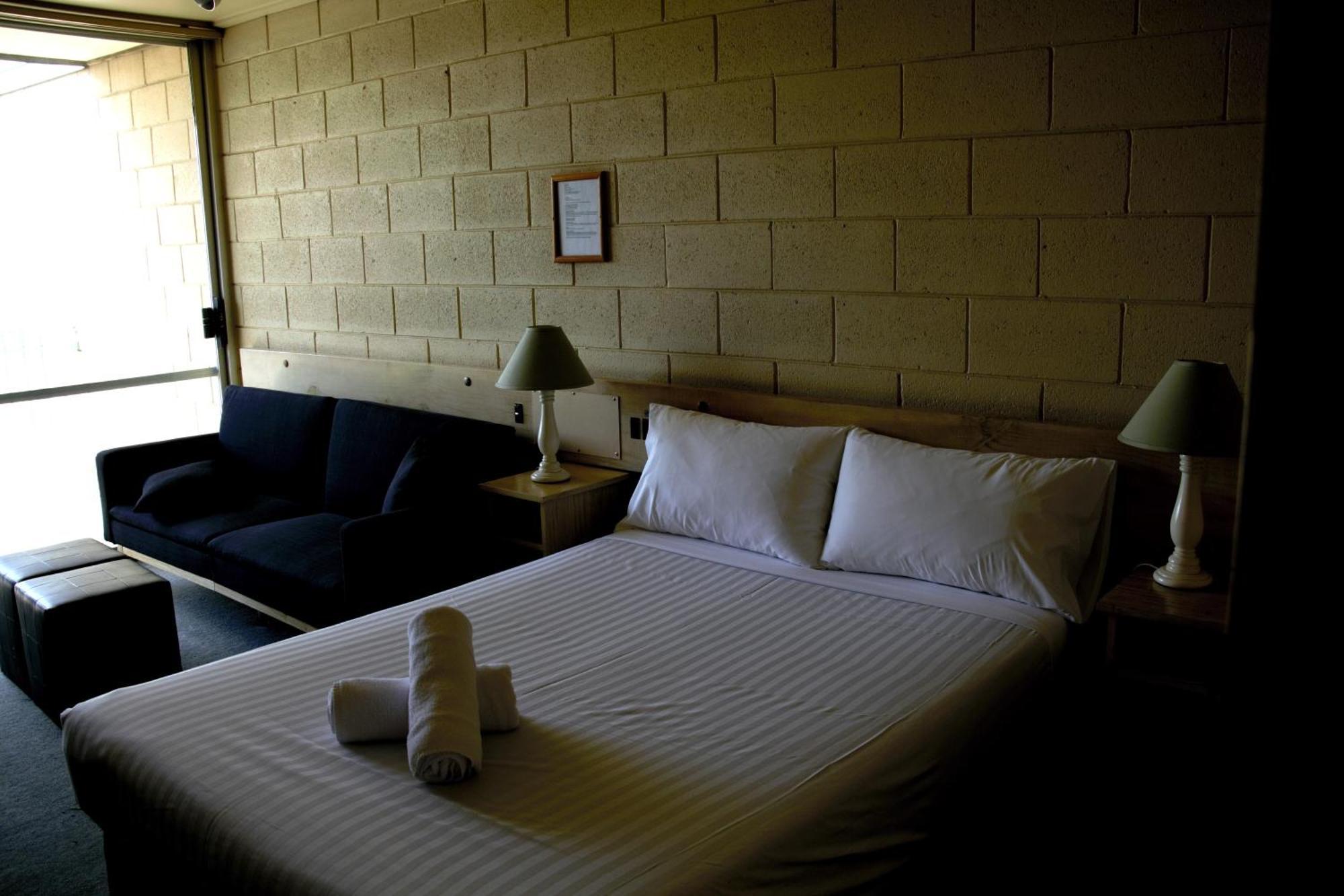 Bendigo Motor Inn Kangaroo Flat ภายนอก รูปภาพ