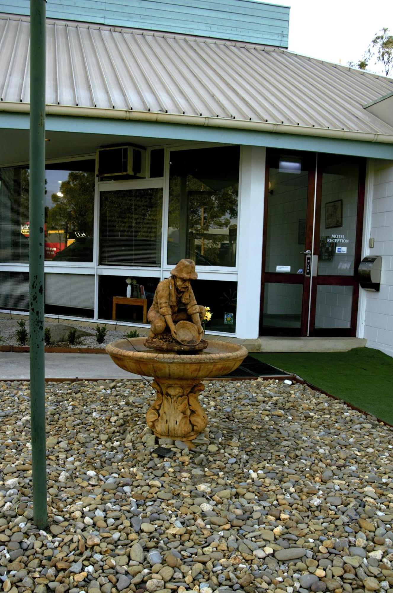Bendigo Motor Inn Kangaroo Flat ภายนอก รูปภาพ