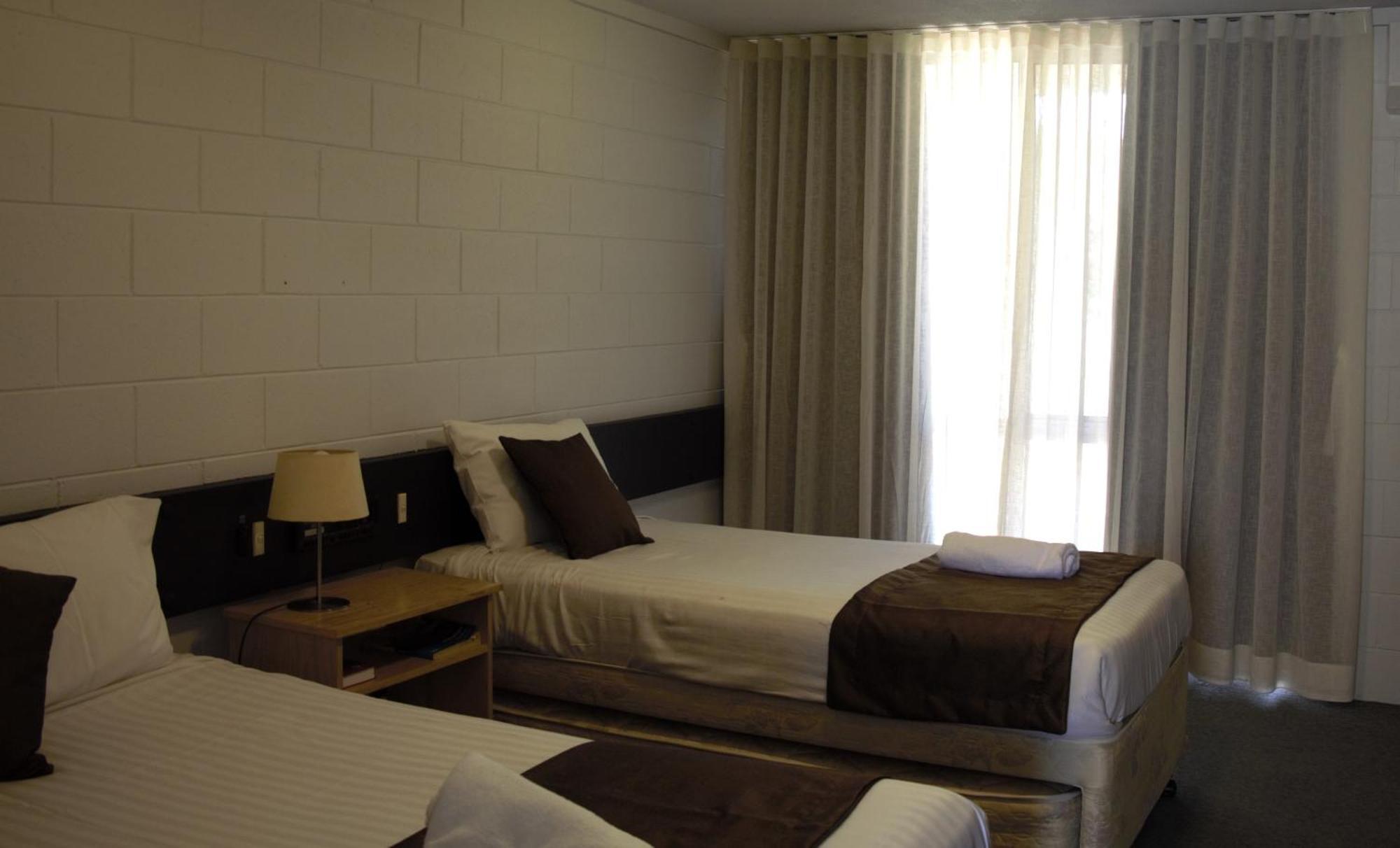 Bendigo Motor Inn Kangaroo Flat ภายนอก รูปภาพ