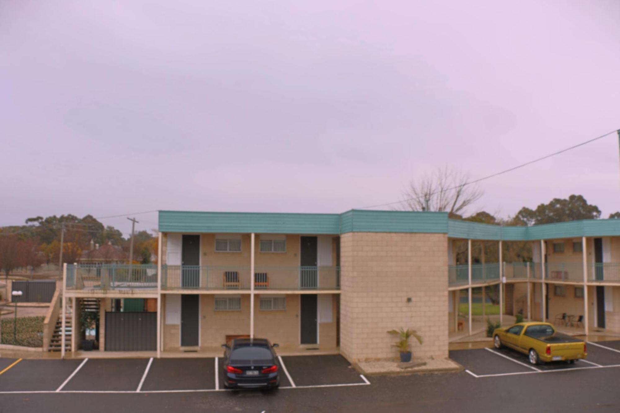 Bendigo Motor Inn Kangaroo Flat ภายนอก รูปภาพ